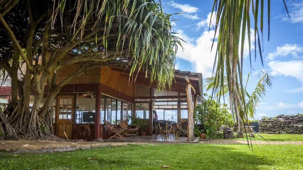 Pikera Uri Eco Lodge Hanga Roa Buitenkant foto